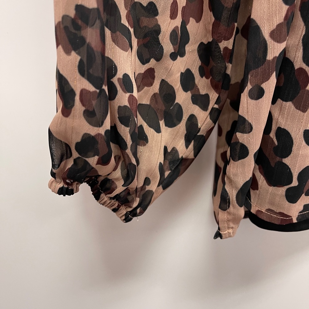 NYDJ Animal Print Pleated Henley‎ Blouse Popover 2X - Picture 7 of 13